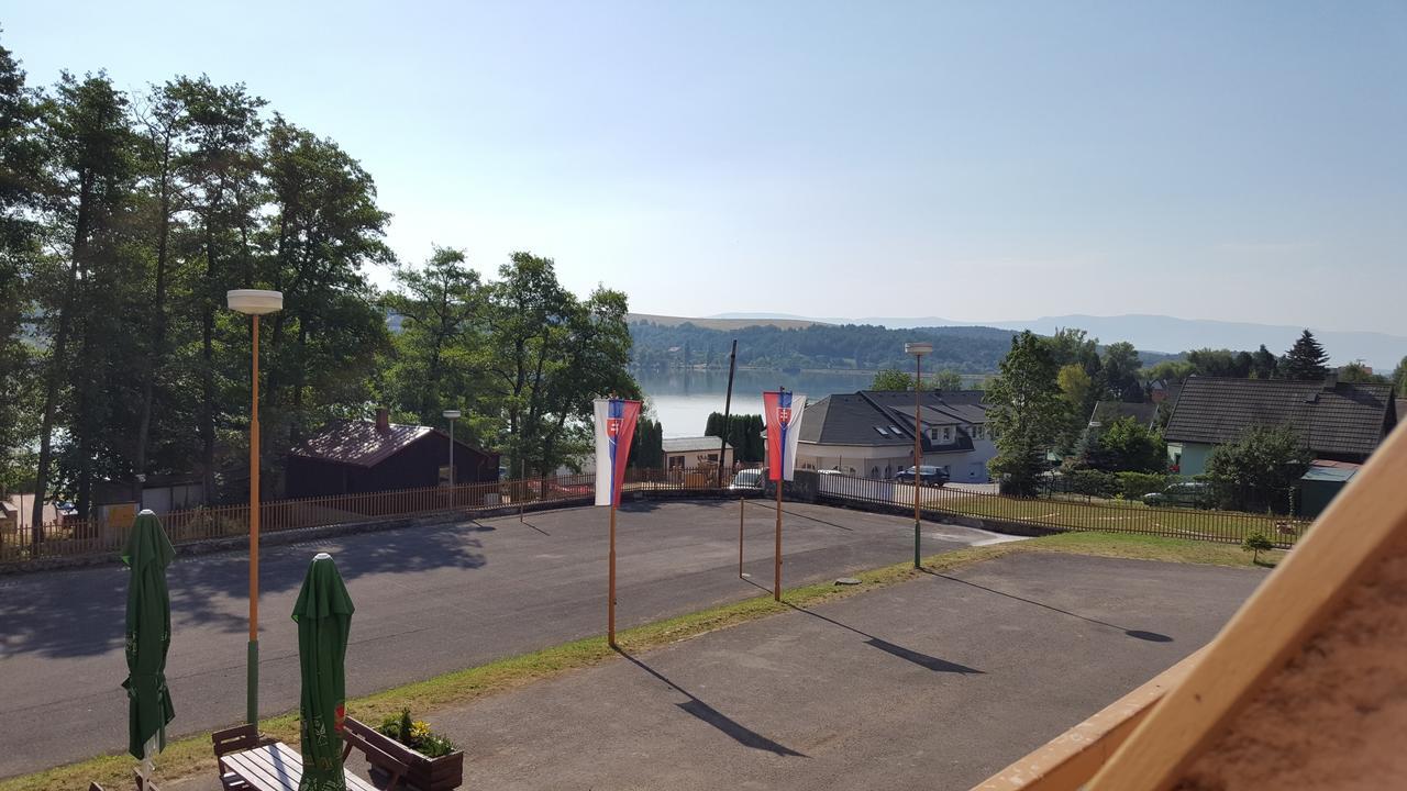 Hotel Banik Nitrianske Rudno Exterior foto