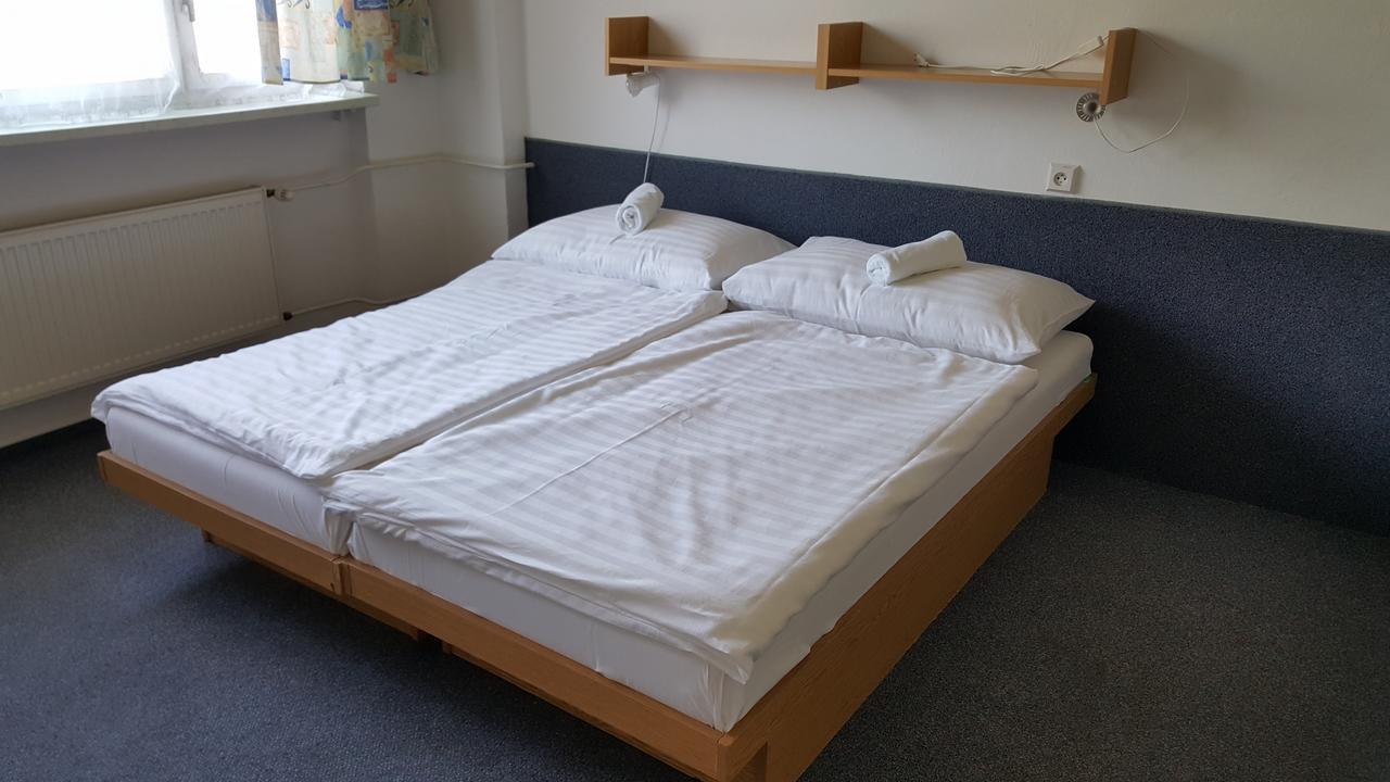 Hotel Banik Nitrianske Rudno Zimmer foto